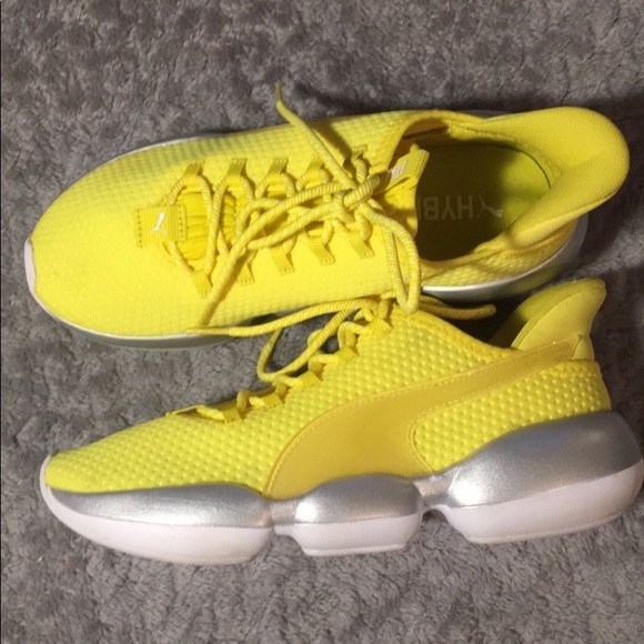 🤩WOMEN’S PUMA HYBRID SNEAKERS🤩 - Picture 3 of 8